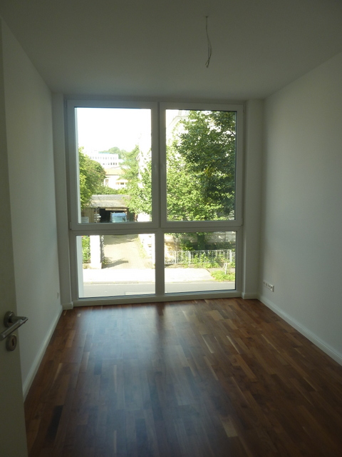 Arbeits- oder Kinderzimmer